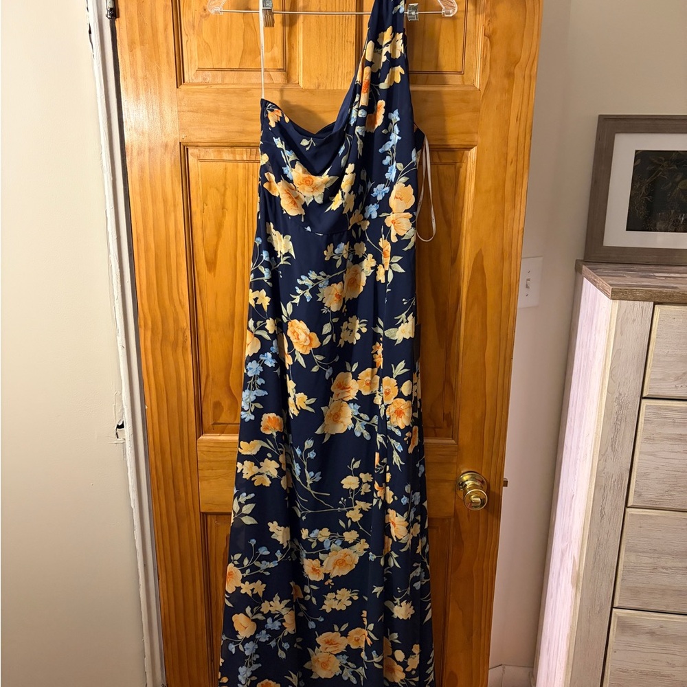 NWT Lulu's Navy and Yellow Floral One-Shoulder Dress